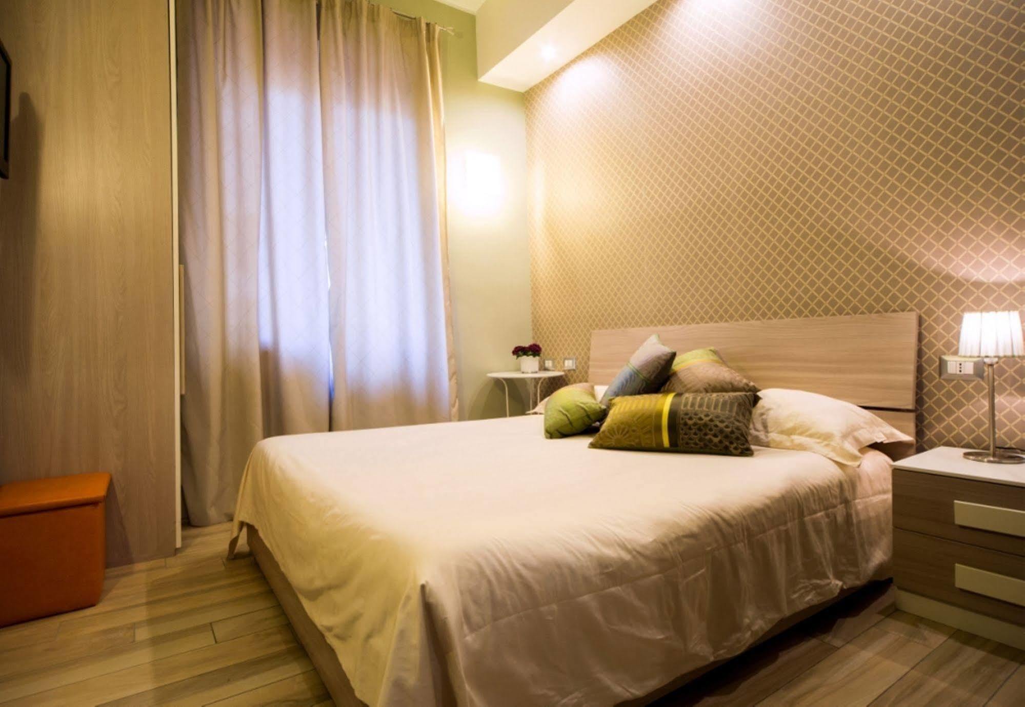 Mikale Rooms Rome Luaran gambar