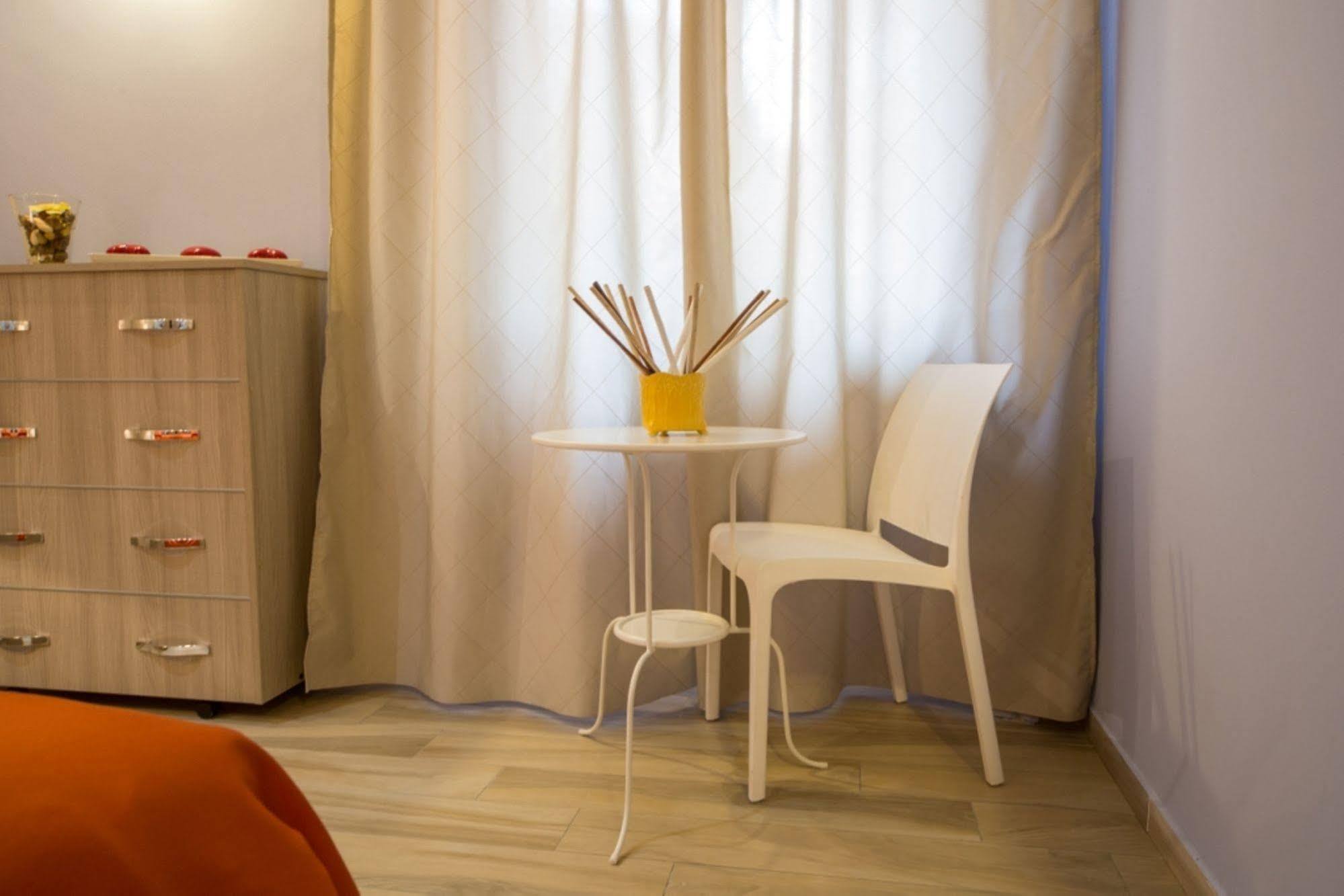 Mikale Rooms Rome Luaran gambar